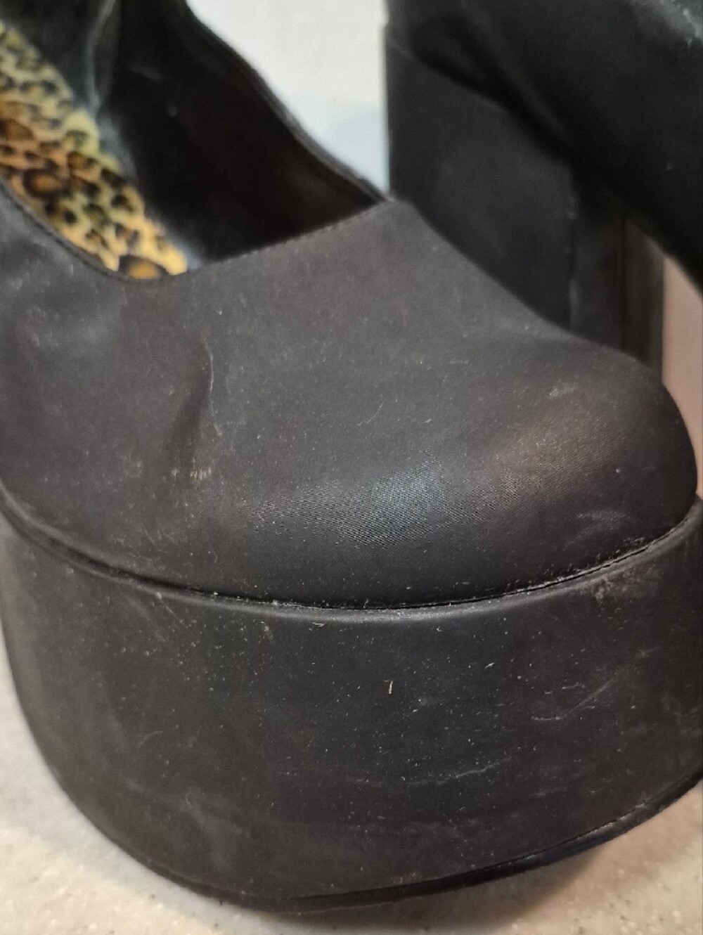 Asphalt Black Platform Mary Jane Heels with Leopard Insole - Picture 4 of 11